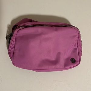 Lululemon belt bag